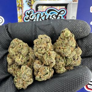 White Lighting Strain